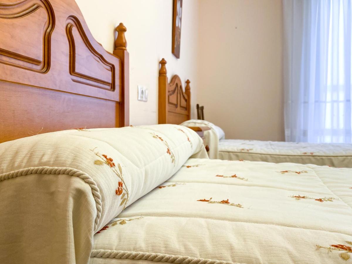Vivienda Turistica Los Leones 베를랑가 데 두에로 외부 사진