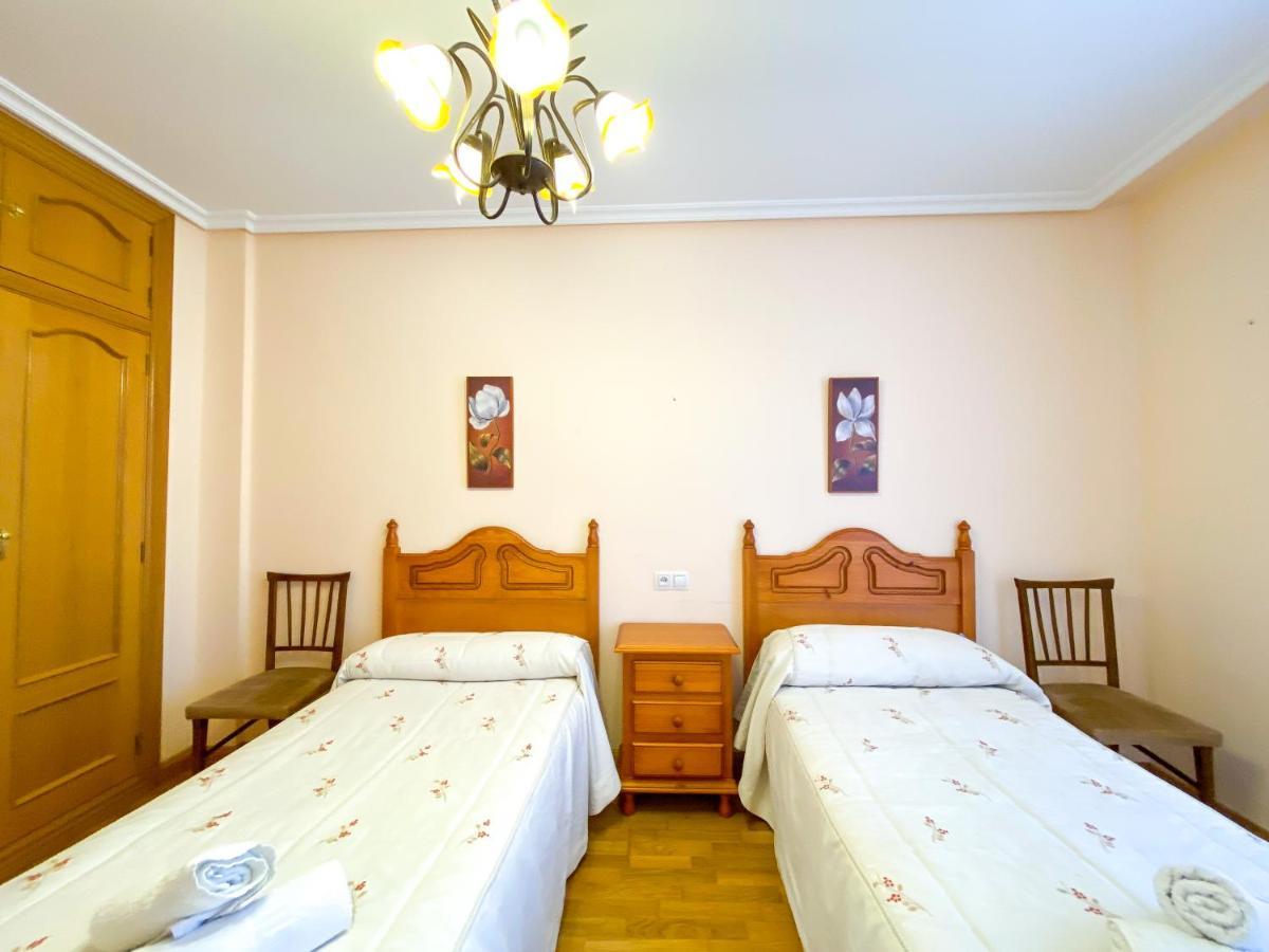 Vivienda Turistica Los Leones 베를랑가 데 두에로 외부 사진